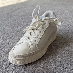 DV by Dolce Vita Cream Sneakers